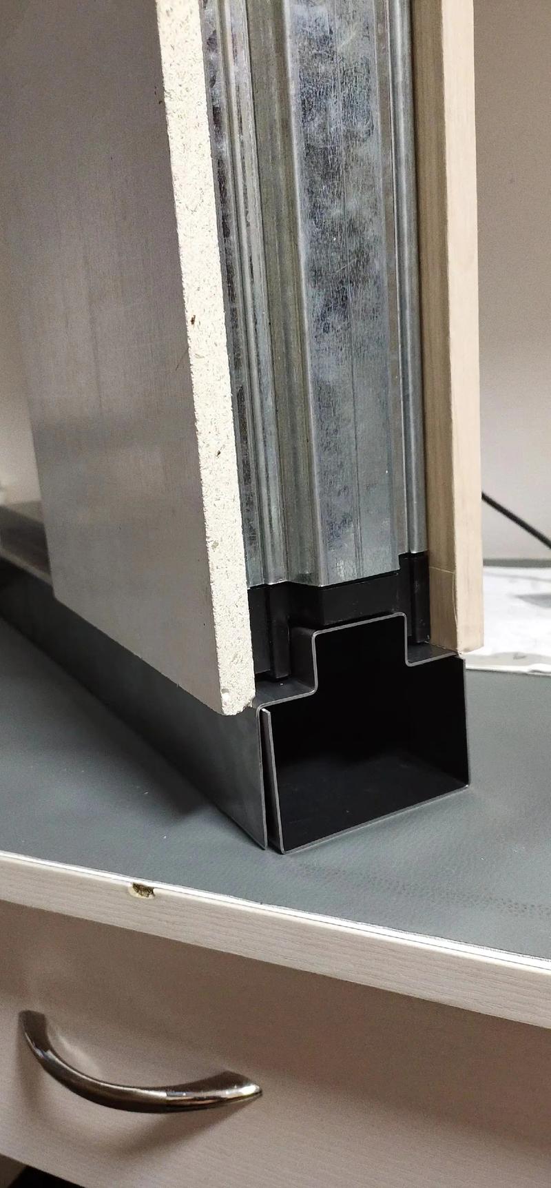 轻钢龙骨隔墙：构建现代建筑的新潮流